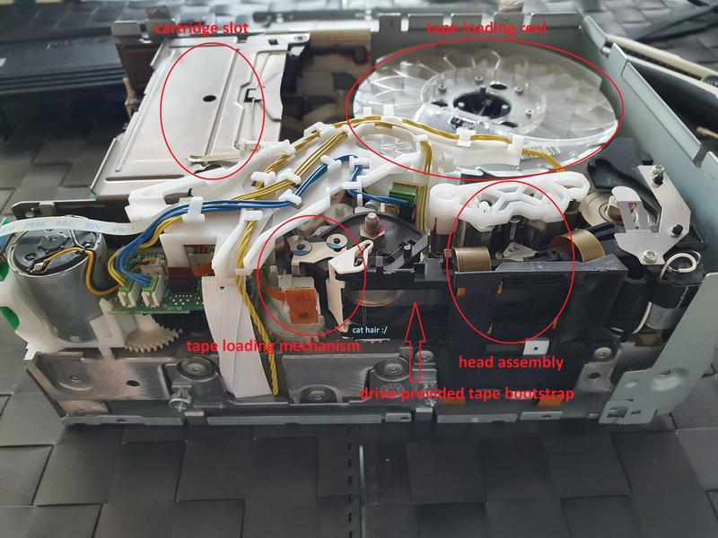 HP Ultrium 460 disassembly 11